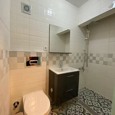 Rodin Hostel
